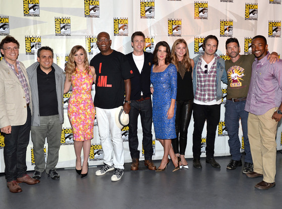Scarlett Johansson, Samuel L. Jackson, Chris Evans Scarlett Johansson, Samuel L. Jackson, Chris Evans